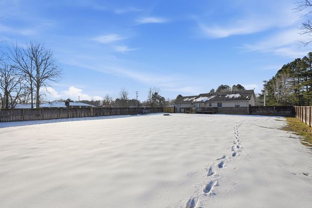 3 Cedar St, Greenbrier, AR 72058