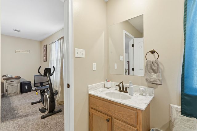 3 Cedar St, Greenbrier, AR 72058