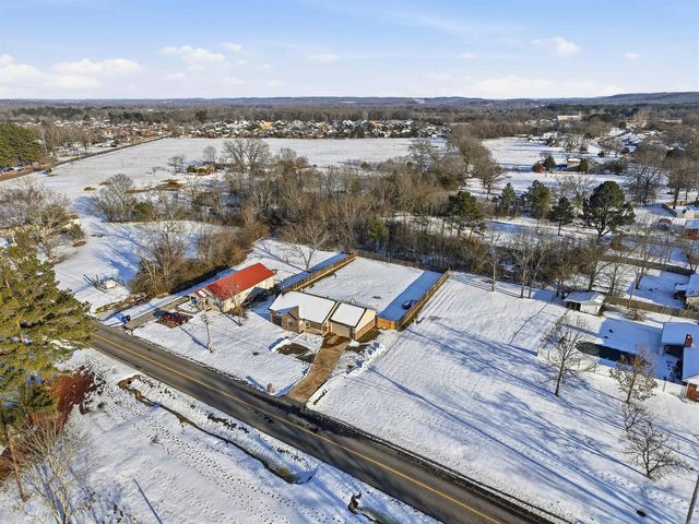 3 Cedar St, Greenbrier, AR 72058