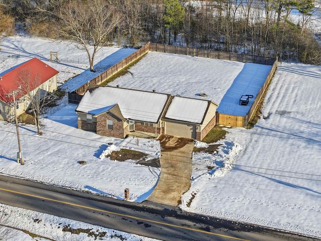 3 Cedar St, Greenbrier, AR 72058