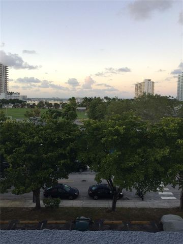 1801 S Treasure Dr 511, North Bay Village, FL 33141