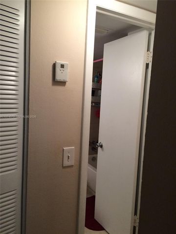 1801 S Treasure Dr 511, North Bay Village, FL 33141