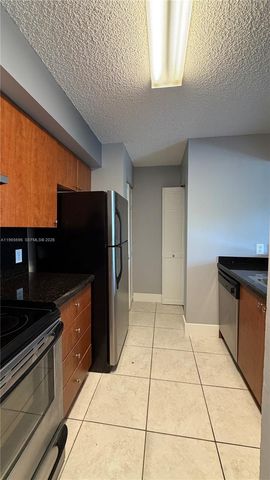 530 S Park Rd 35-11, Hollywood, FL 33021