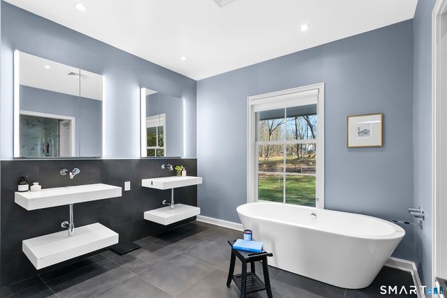 30 Lords Highway, Weston, CT 06883