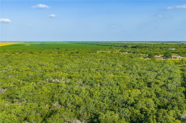 8259 Baldwin, Mathis, TX 78368