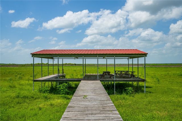 8259 Baldwin, Mathis, TX 78368