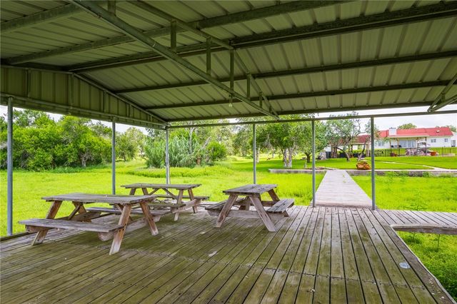 8259 Baldwin, Mathis, TX 78368