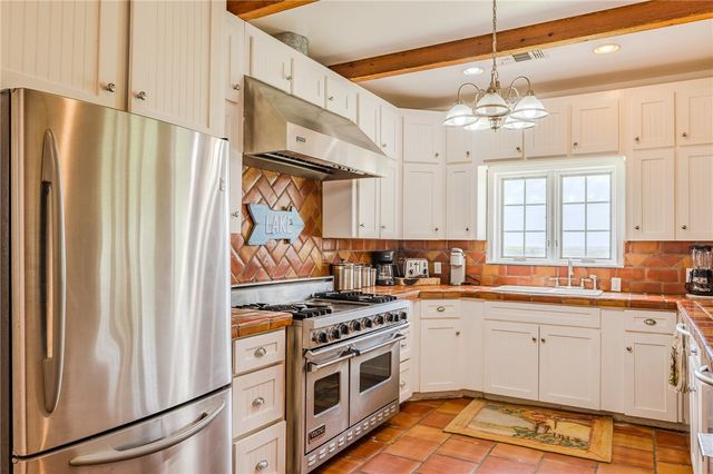 8259 Baldwin, Mathis, TX 78368