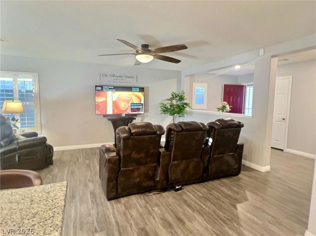 1525 Deep Valley Avenue, North Las Vegas, NV 89084