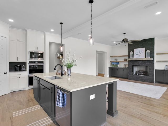 1021 Silver Sage, Weatherford, TX 76085