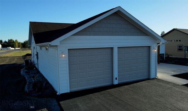 1020 Sagebrush Lane, Deer Lodge, MT 59722