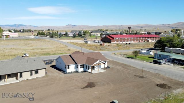 1020 Sagebrush Lane, Deer Lodge, MT 59722