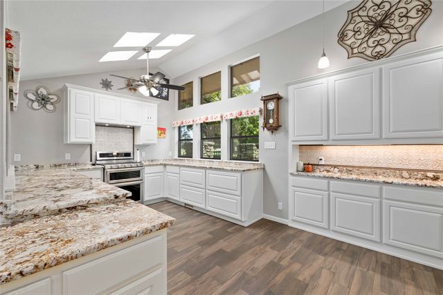104 Acorn Lane, Comanche, TX 76442