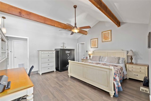 104 Acorn Lane, Comanche, TX 76442
