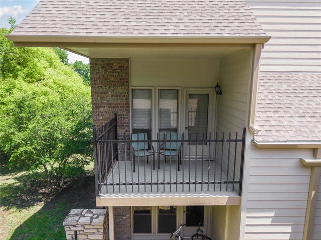104 Acorn Lane, Comanche, TX 76442