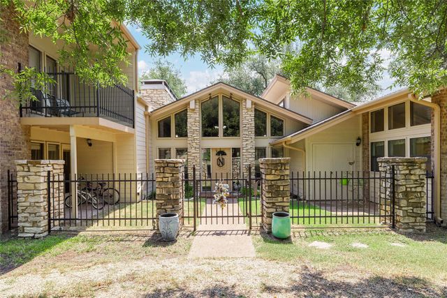 104 Acorn Lane, Comanche, TX 76442