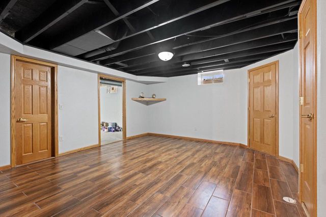 5070 S 69th STREET, Greenfield, WI 53220