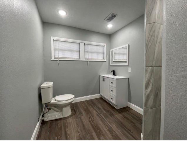 1604 California Street, Baytown, TX 77520