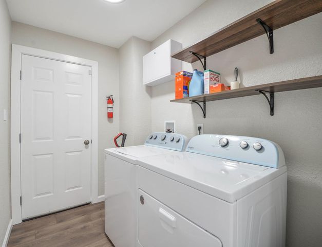 1257 Arizona Ave, Los Banos, CA 93635