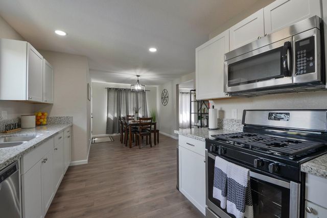 1257 Arizona Ave, Los Banos, CA 93635