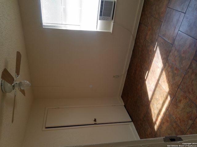 600 Monticello Ct Apt 3, San Antonio, TX 78223