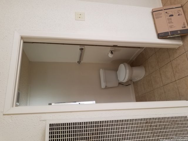 600 Monticello Ct Apt 3, San Antonio, TX 78223