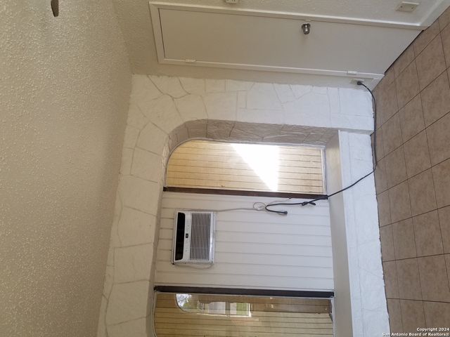 600 Monticello Ct Apt 3, San Antonio, TX 78223