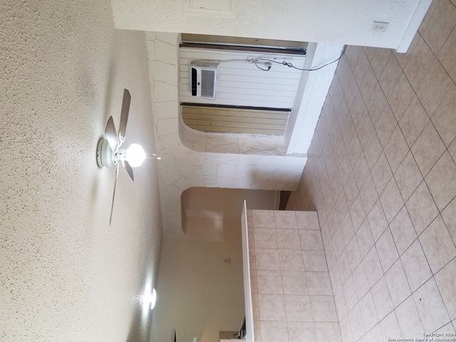 600 Monticello Ct Apt 3, San Antonio, TX 78223