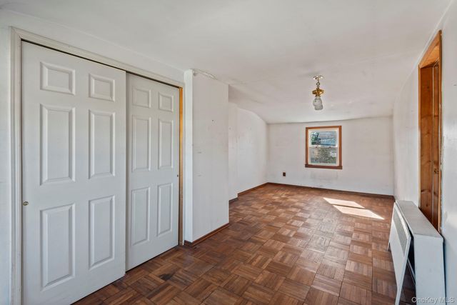 30 Hickory Lane, Levittown, NY 11756
