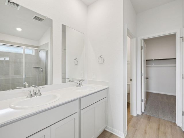 112 Hayburner RD, Burnet, TX 78611