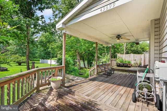 43699 HAY RD, Ashburn, VA 20147