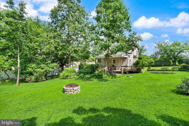 43699 HAY RD, Ashburn, VA 20147
