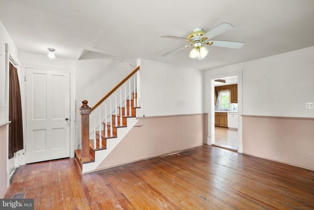 43699 HAY RD, Ashburn, VA 20147