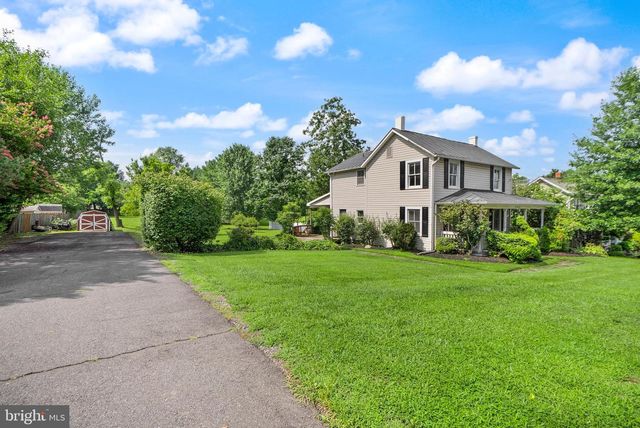 43699 HAY RD, Ashburn, VA 20147