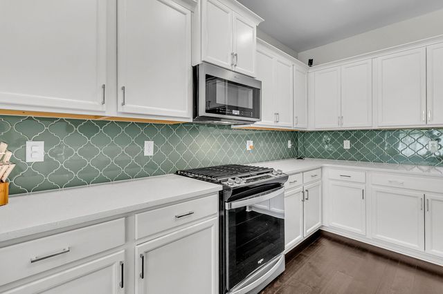 128 Abbey Terrace Road, Moncks Corner, SC 29461