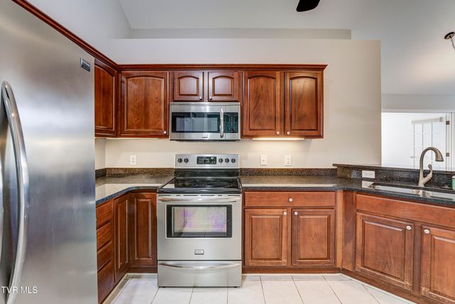 142 Avonlea Place Place 142, Johnson City, TN 37604