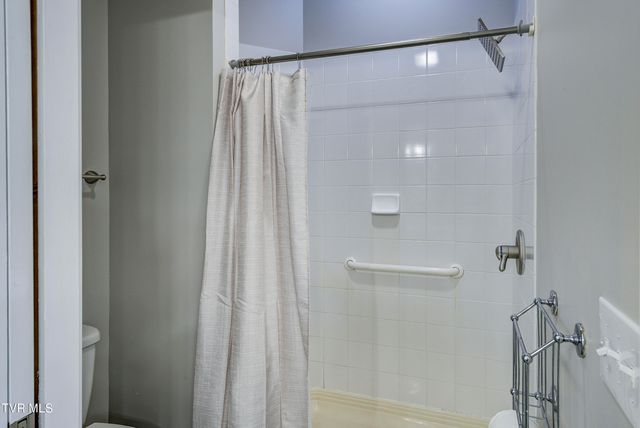 142 Avonlea Place Place 142, Johnson City, TN 37604