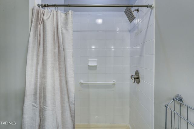 142 Avonlea Place Place 142, Johnson City, TN 37604