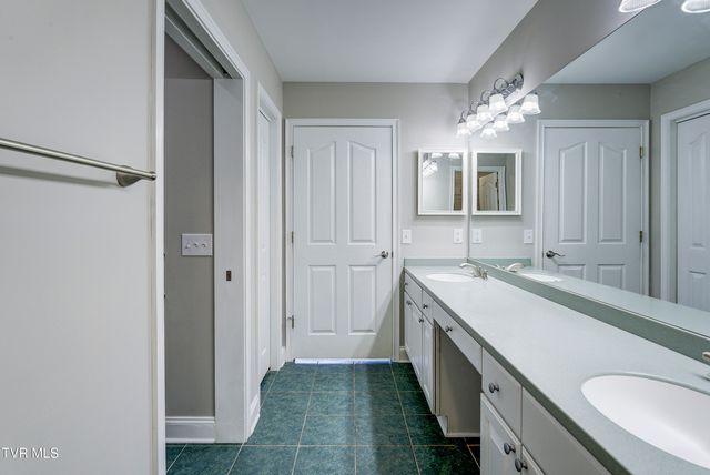 142 Avonlea Place Place 142, Johnson City, TN 37604