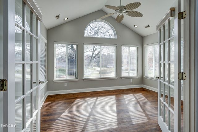 142 Avonlea Place Place 142, Johnson City, TN 37604