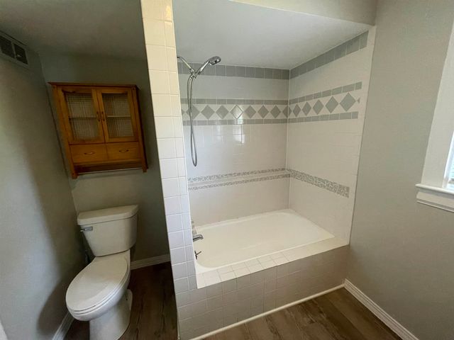 1197 Heavenridge Road, Essexville, MI 48732