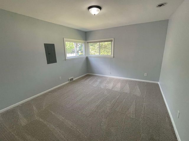 1197 Heavenridge Road, Essexville, MI 48732