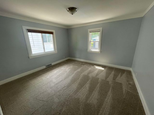 1197 Heavenridge Road, Essexville, MI 48732