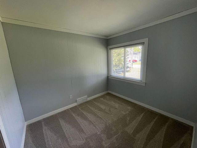 1197 Heavenridge Road, Essexville, MI 48732