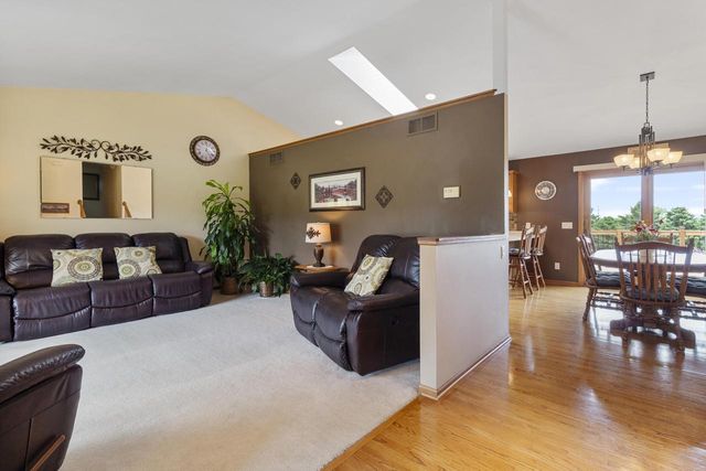 3658 Graham Paige ROAD, Cottage Grove, WI 53527