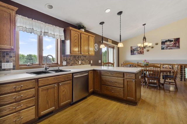 3658 Graham Paige ROAD, Cottage Grove, WI 53527