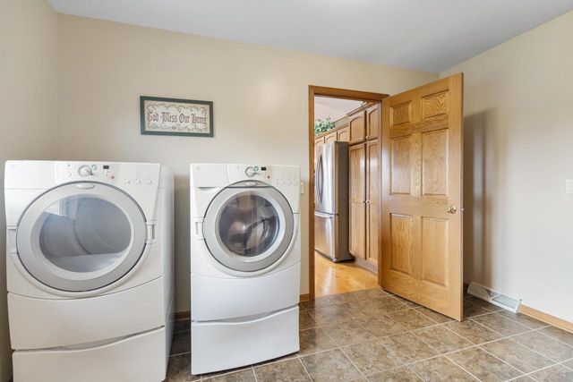 3658 Graham Paige ROAD, Cottage Grove, WI 53527