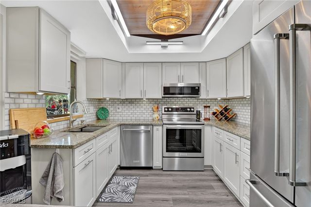 17867 Dracena CIR, North Fort Myers, FL 33917