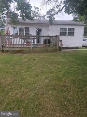 225 W LAUREL, Vineland, NJ 08360