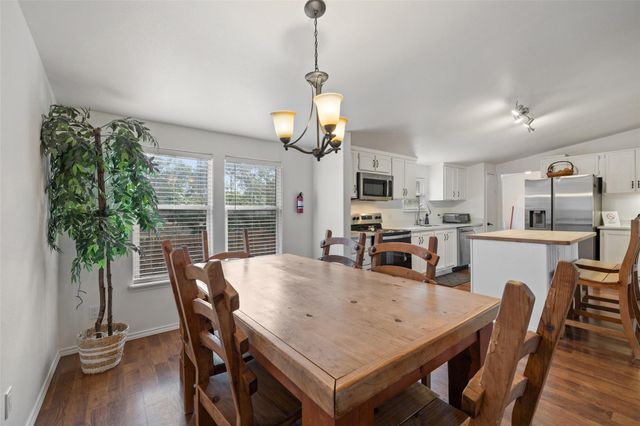 5519 Hi Line RD, Austin, TX 78734